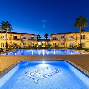 4* Prázdninový areál Atalaia Sol - Tennis & Heated Pool In Winter